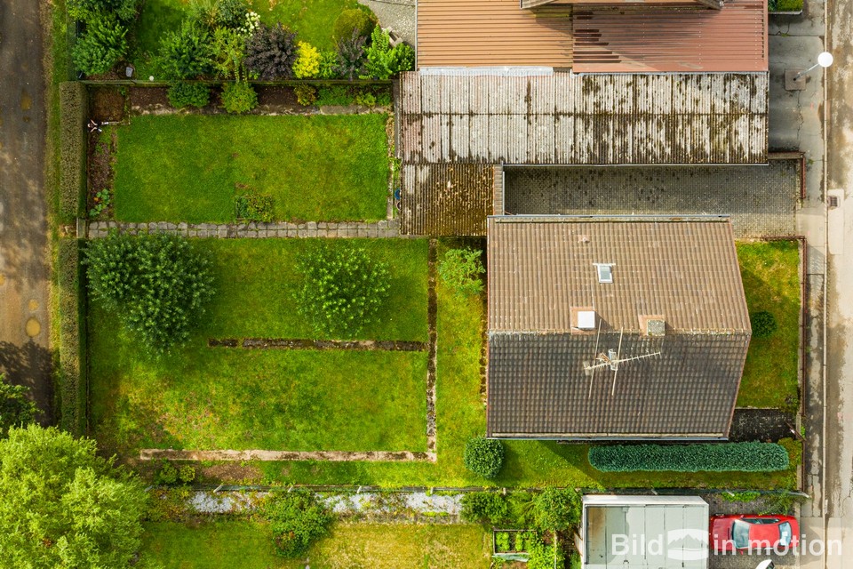 Drohne Drohnenbild Grundstueck von oben Immobilienfotografie